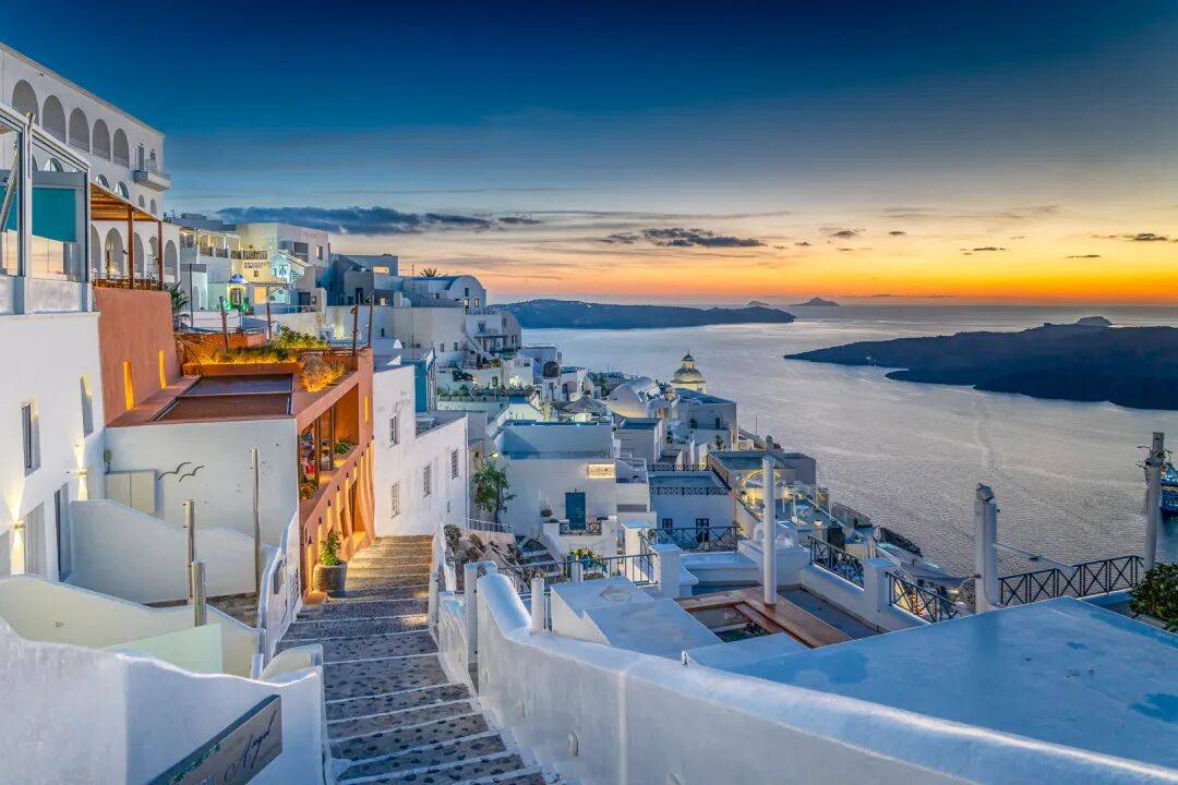 julius slater tweet media