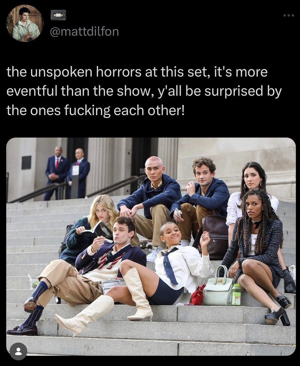 krystal tweet media