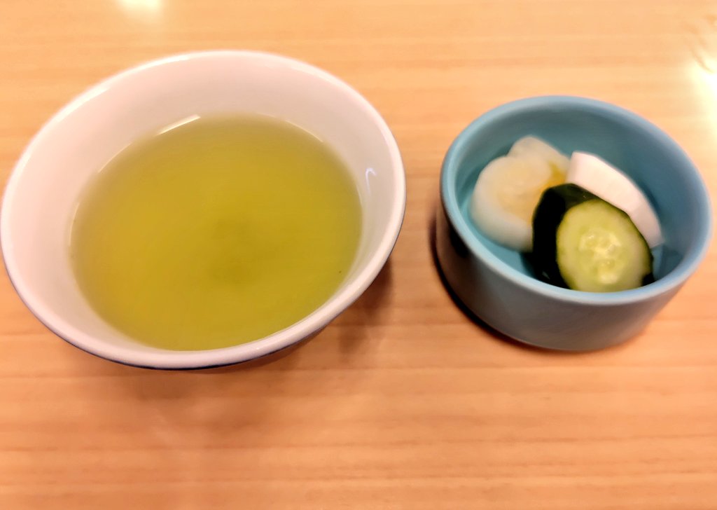 かぼちゃと山 tweet media