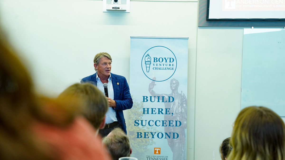UT System President Randy Boyd tweet media