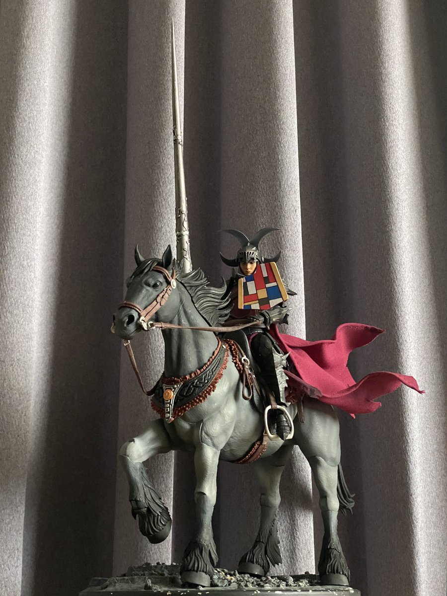 LinVic0710's tweet photo. 阿羅娜夫人的馬上功夫！ https://t.co/xuV4ZxocnH