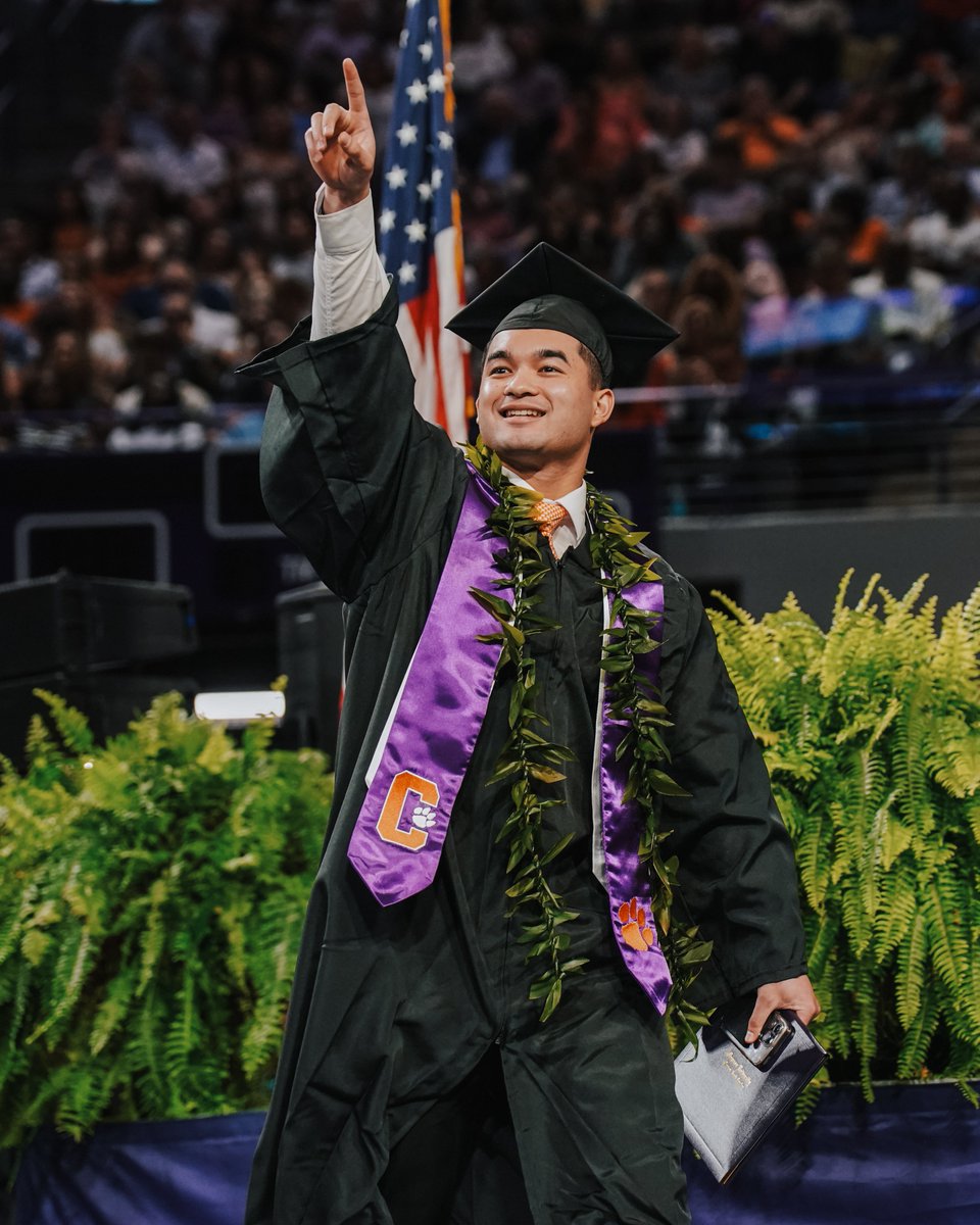 Clemson Athletics tweet media
