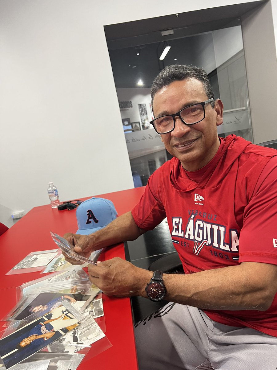Agustín Castillo tweet media