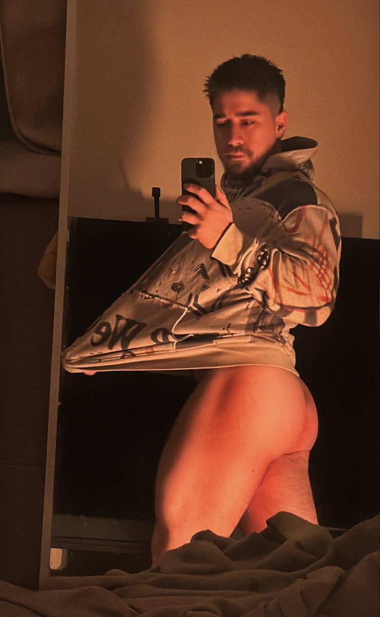 diego_matias_p's tweet photo. Leg day 🦵✨ https://t.co/8MH0ZTP1ml