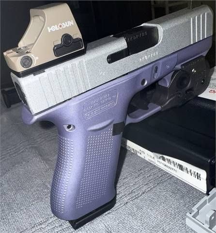 Gun plug tweet media