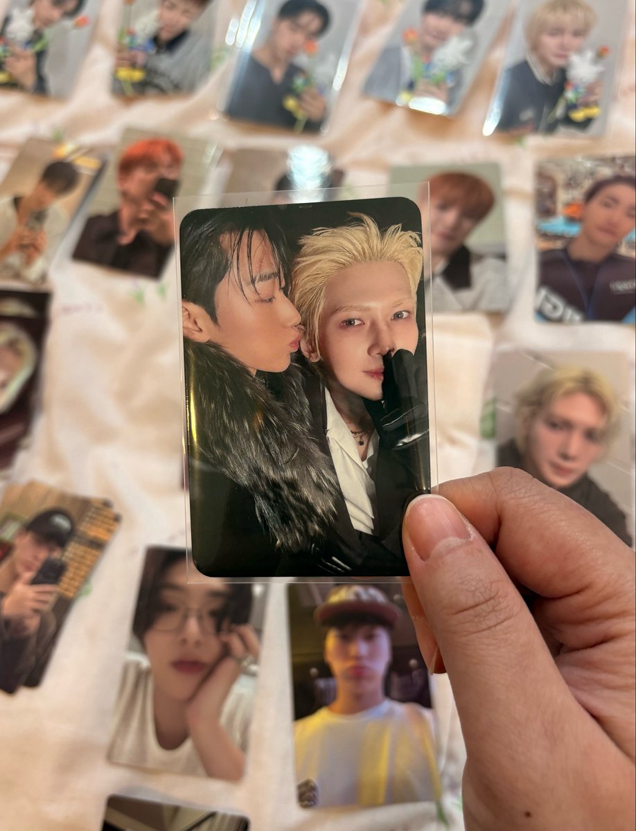This crazy photocard… San scar… yeorehead…. Sansang ppoppo…