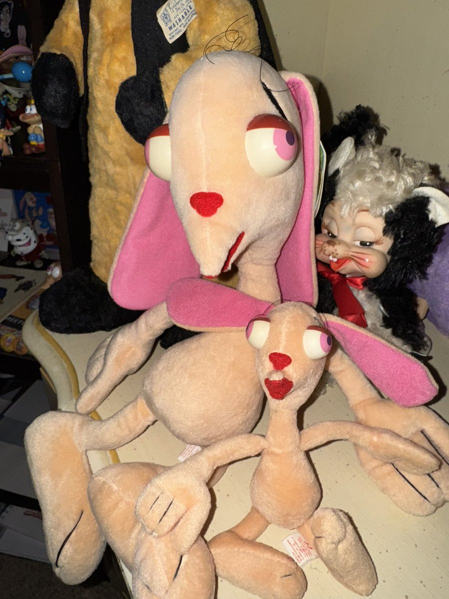 Ren and his cloned offspring.