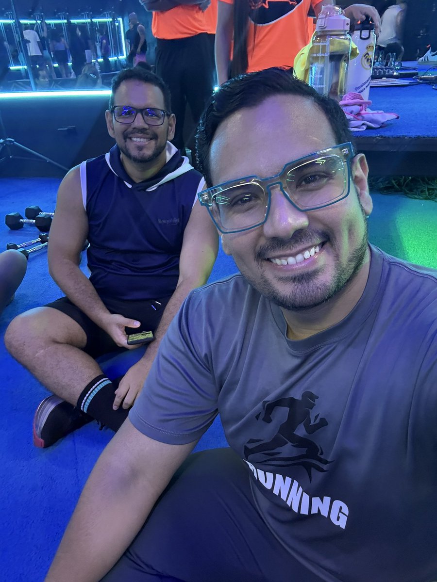 EmillConDosL's tweet photo. Entrenamos @perroconfrio ❤️ https://t.co/LJyDpxmySq