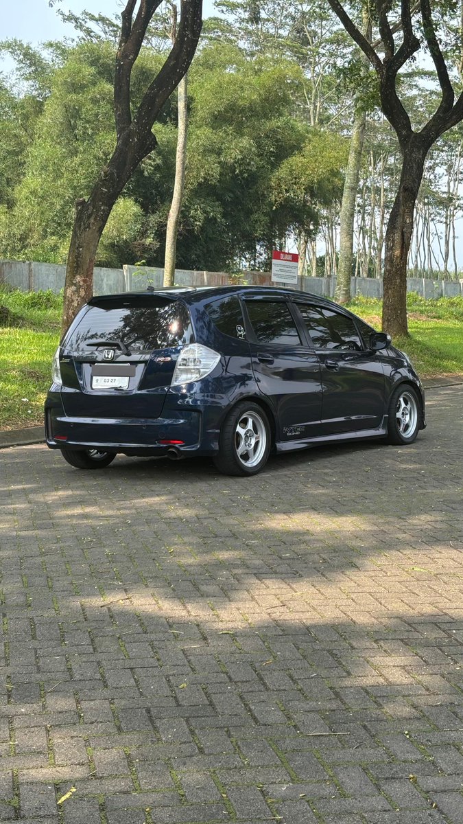 Tukang Mobil Mobilan tweet media