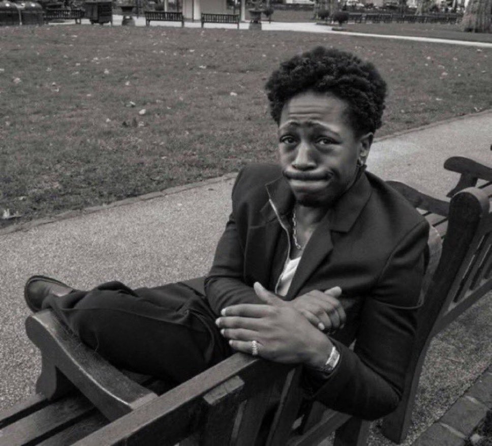 beforelucid's tweet photo. buck solía reaccionar cuando eddie se estaba por morir https://t.co/M7ZTkQyQeS