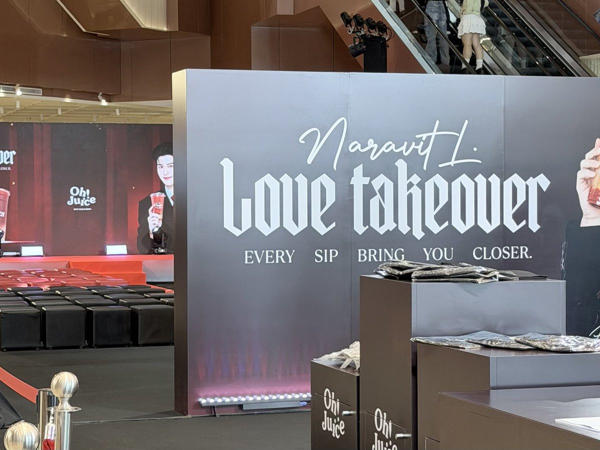 pondreams's tweet photo. thank you so much ohjuice for having pond naravit! i’m so glad i can try the collab menu and meet him at the event❤️ hopefully there’ll be a chance again to see pond x ohjuice!

#OhJuicexPondNaravit
#LoveTakeover #PondKissKiss 
#ppnaravit @ppnaravit https://t.co/ld7kURm6XU