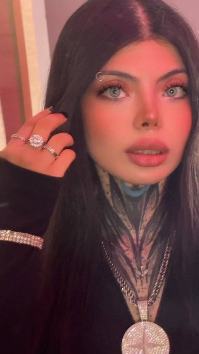 🤍𝐹𝒾𝓃𝒹𝑜𝓂 𝓐𝓷𝓰𝓮𝓵🪽 tweet media