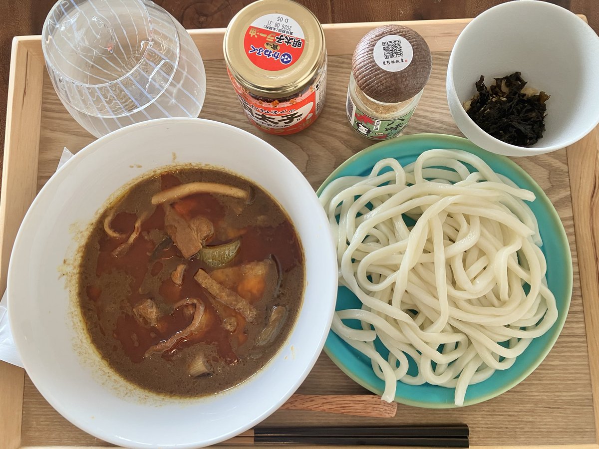 昨日作った豚汁をカレーうどんに