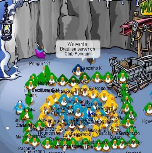 Esse aqui é histórico:
Quando os jogadores do Club Penguin realizaram um protesto pedindo servidores Brasileiros para o jogo.

Nessa foto histórica eu não participei, mas estive presente em outros protestos.

Algum tempo depois o Club Penguin chegava no Brasil!
