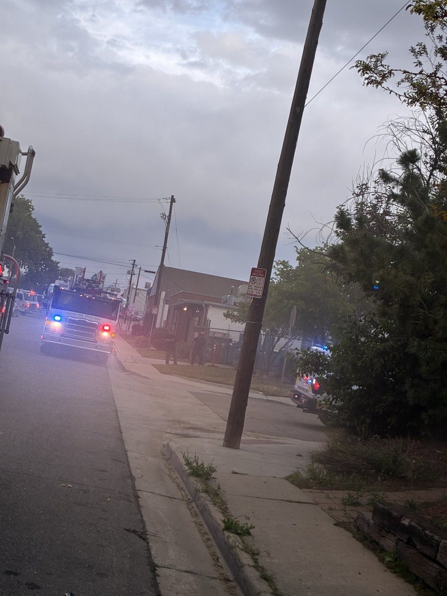 Denver Fire Department tweet media