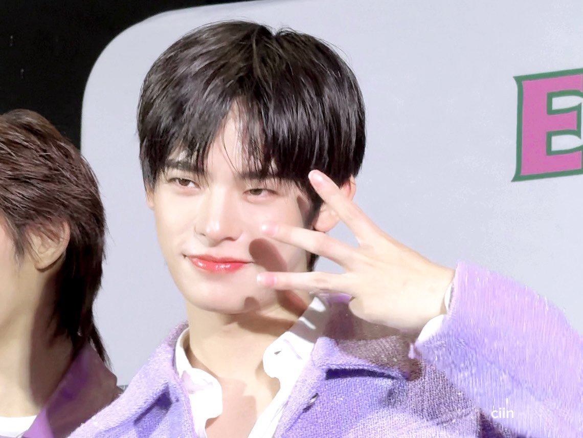 ciin☆ tweet media