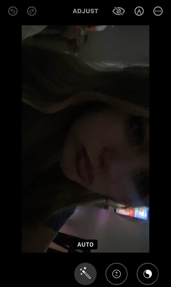 hailey tweet media