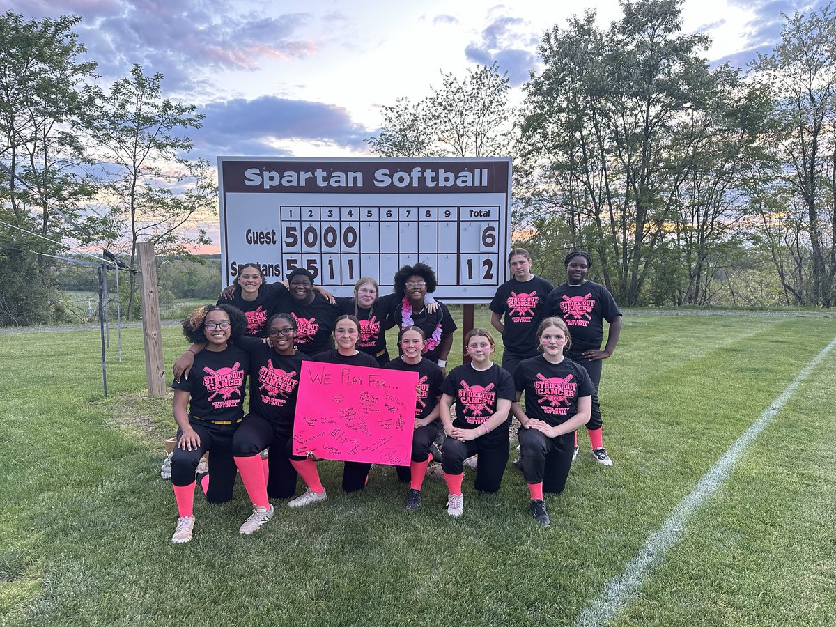 MHSMDATHLETICS's tweet photo. Our softball girls are having a great week! Pink out for awareness and stacking wins on top of wins!! So proud of the work these girls have put in!  @miltonhershey @CHPrincipals @MHSATHLETICS4 https://t.co/0ciPsygH2m