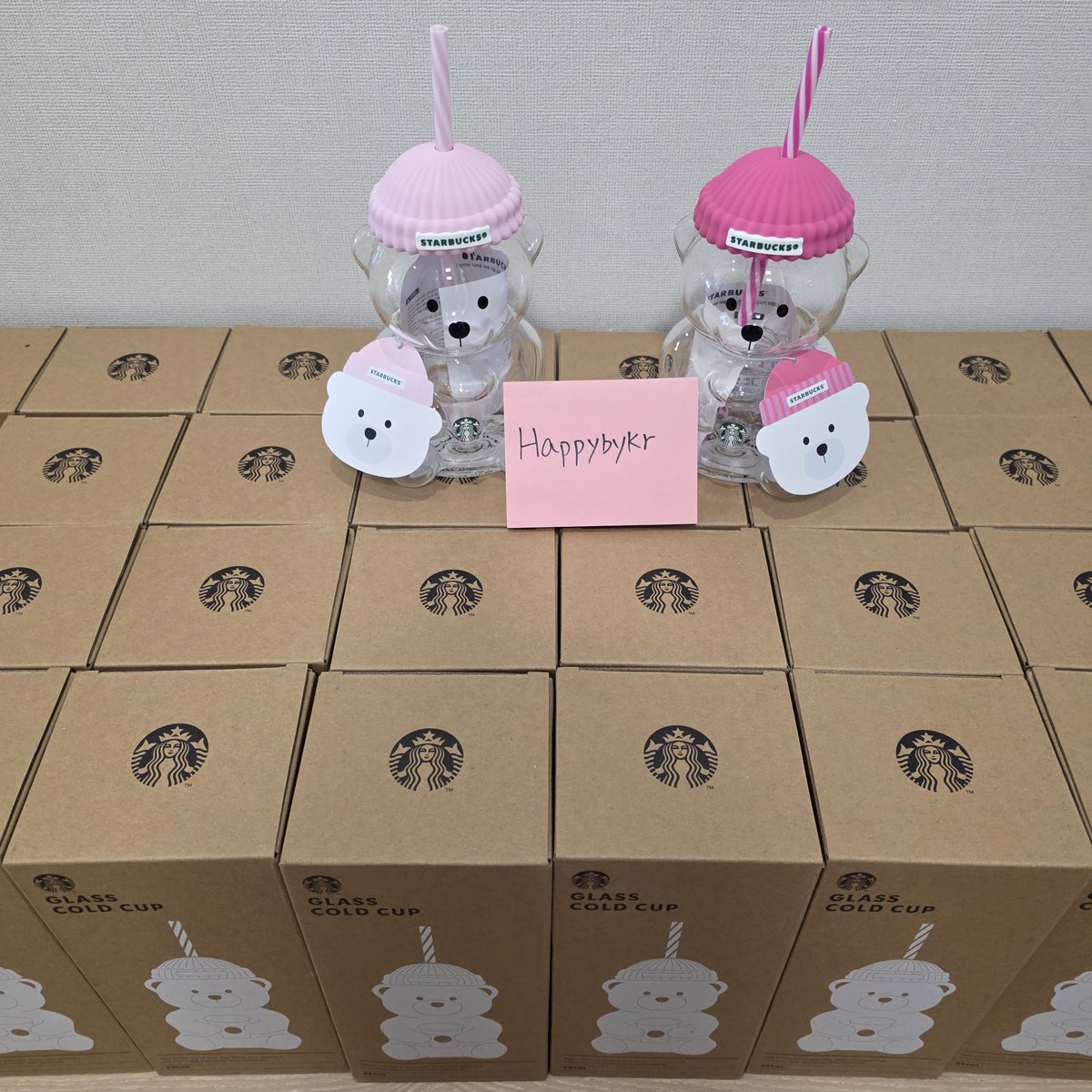 Happybykr's tweet photo. #starbuckskorea bearista cold cup
Baby Pink
Barbie Pink
DM✉️
#starbucks #BrandNew #koreaproxypurchase #starbuckscollection #bearista #ColdCup #limitededition https://t.co/DcEBi1LnjT