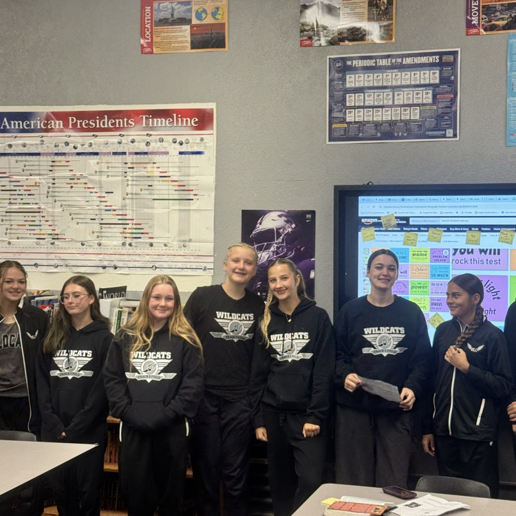 USD251's tweet photo. 8th graders gave the lesson this morning in FCA. The fruits of the Spirit are nine attributes defining a Christian life. Galatians 5:22-23 : love, joy, peace, patience, kindness, goodness, faithfulness, gentleness, and self-control. Which attribute do you resonate with the most? https://t.co/30KmT6VKOB