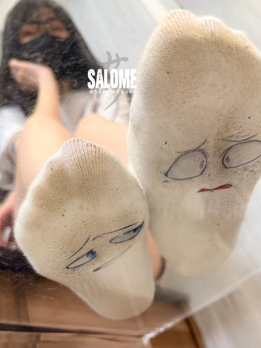 SalomeToes's tweet photo. 好像該換襪子了 https://t.co/r4FTqAIxEv