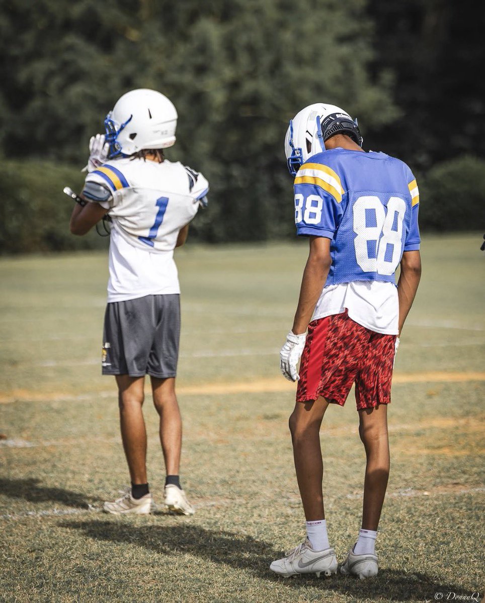Theyadmire_aj's tweet photo. spring ball in action!!!! https://t.co/nd1FaMM0R8