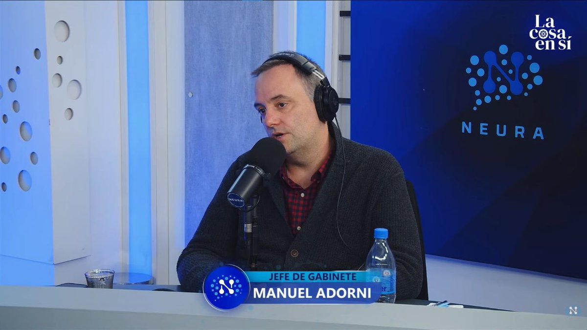 -Lo que explicaste es de una claridad meridiana, Manu, para mí está todo aclarado
-Entiendo, Ale, pero todavía no dije nada 
-Perdón, es la costumbre
