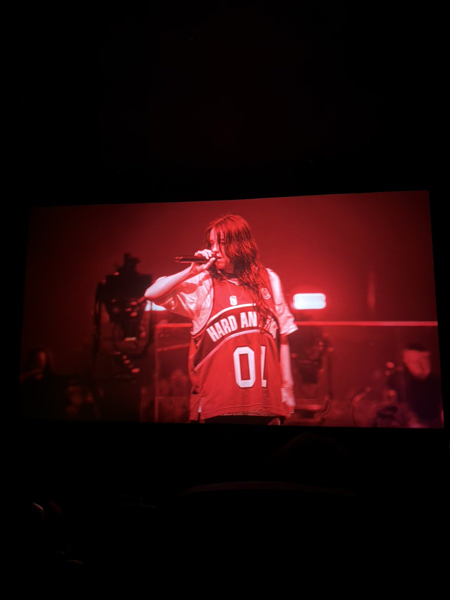HIT ME HARD AND SOFT THE FILM VISTA CHICOS billie te amo ctm