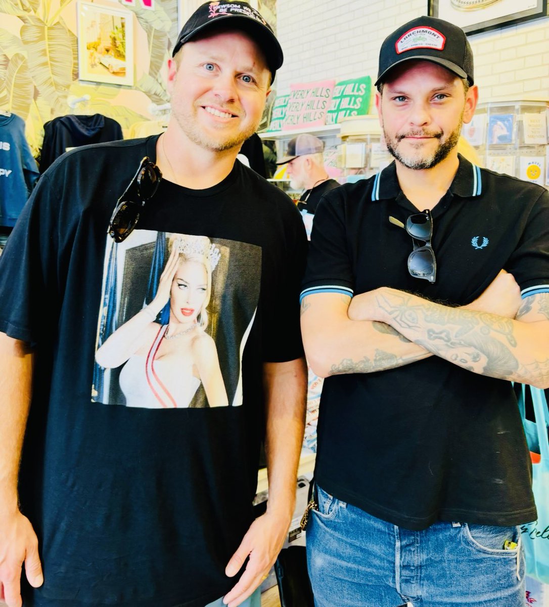 Daniel_L_Rivas's tweet photo. Let's save LA! @spencerpratt for mayor. #spencerformayor https://t.co/v2UULT5u66