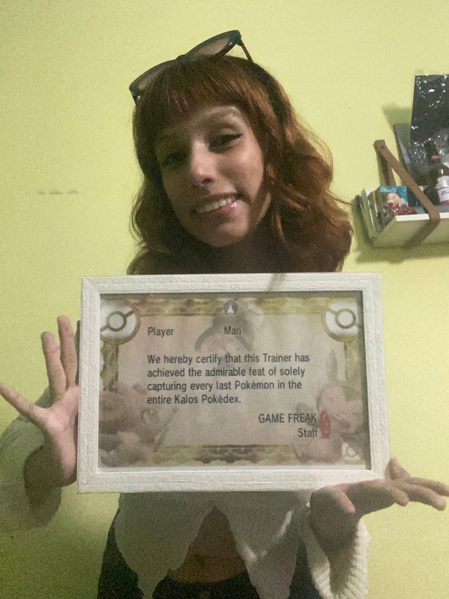 mariola cara de boiola VIU O MCR༊·˚ tweet media
