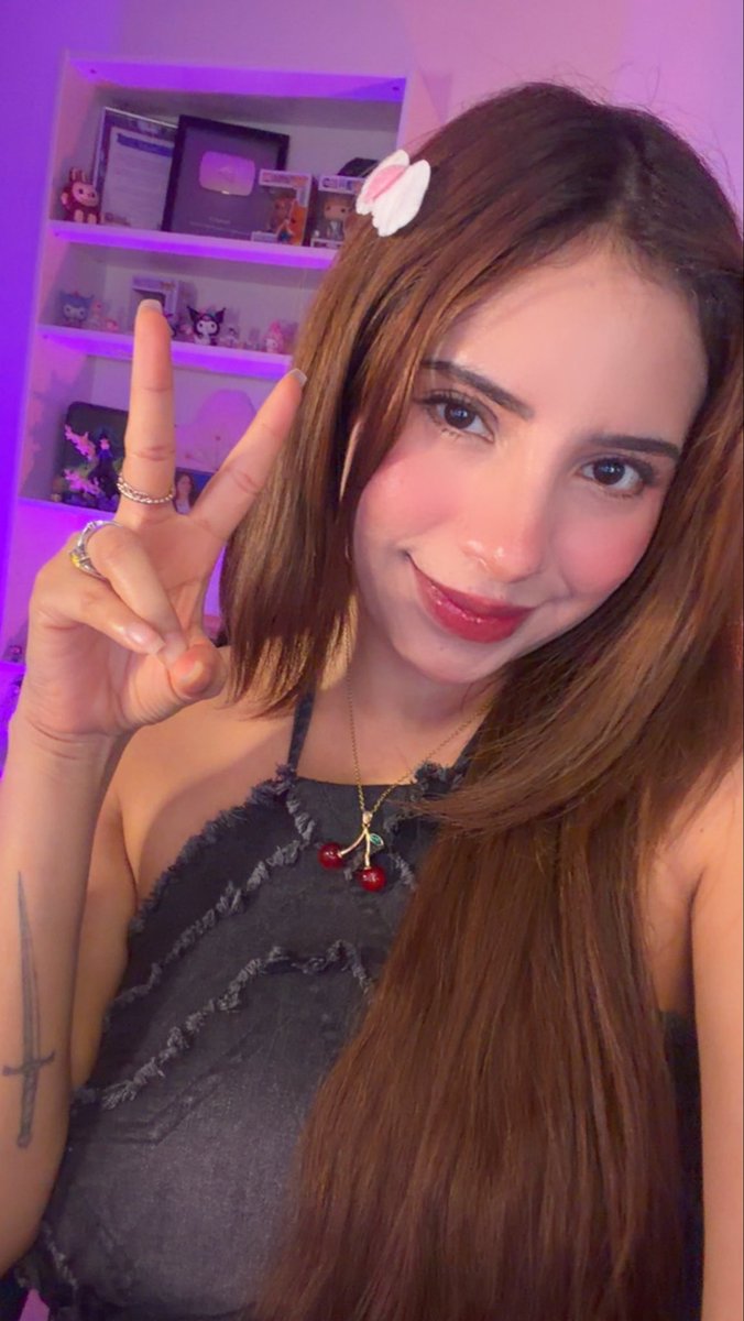 MonyWTF tweet media