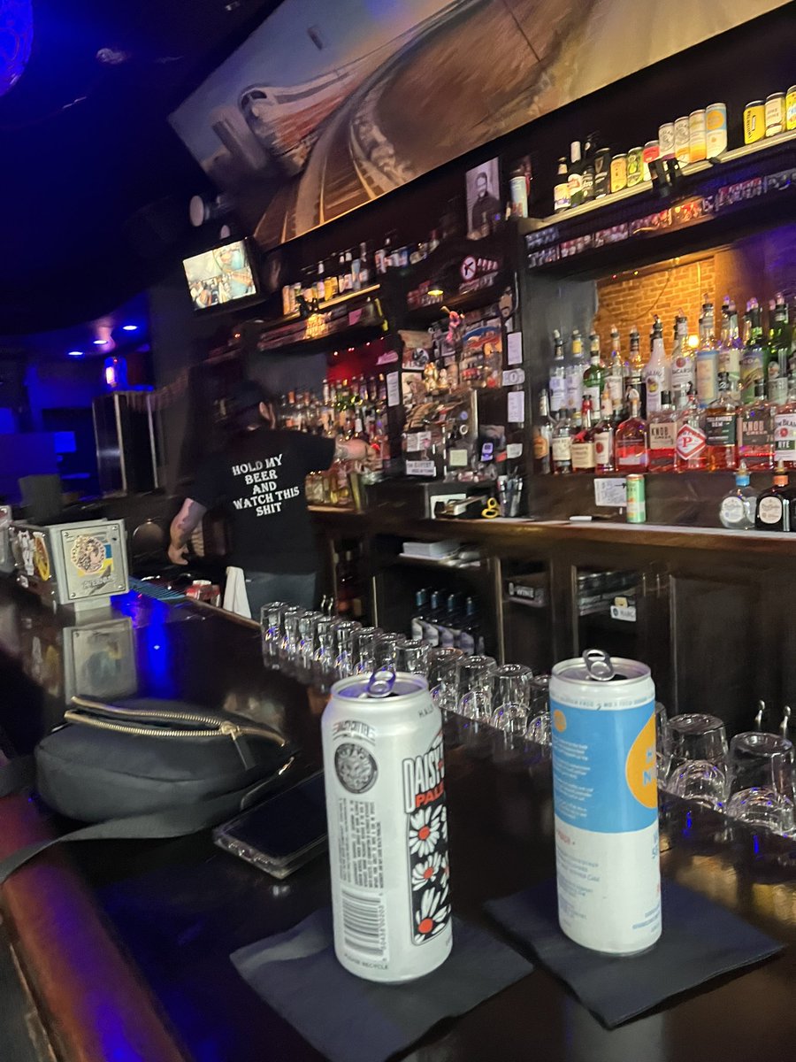 Chicago Bars tweet media