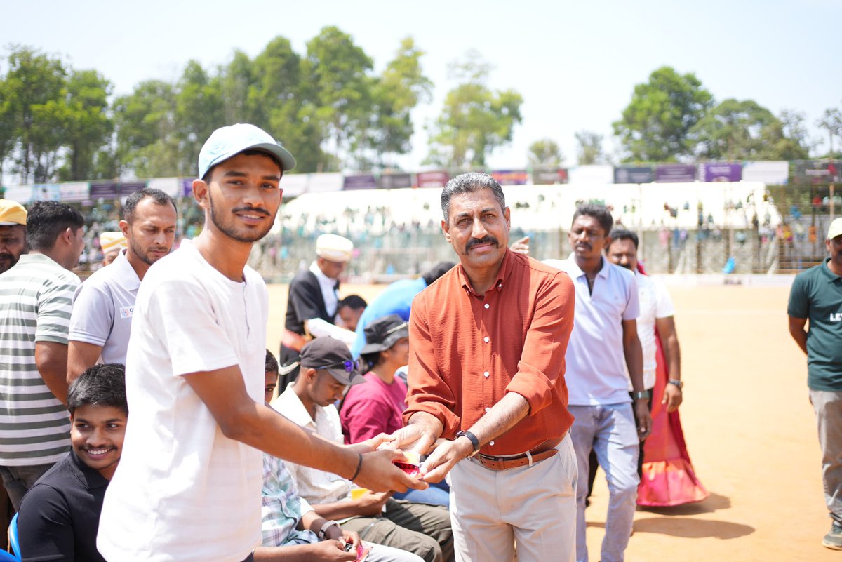 Girish Codava AREYADA tweet media