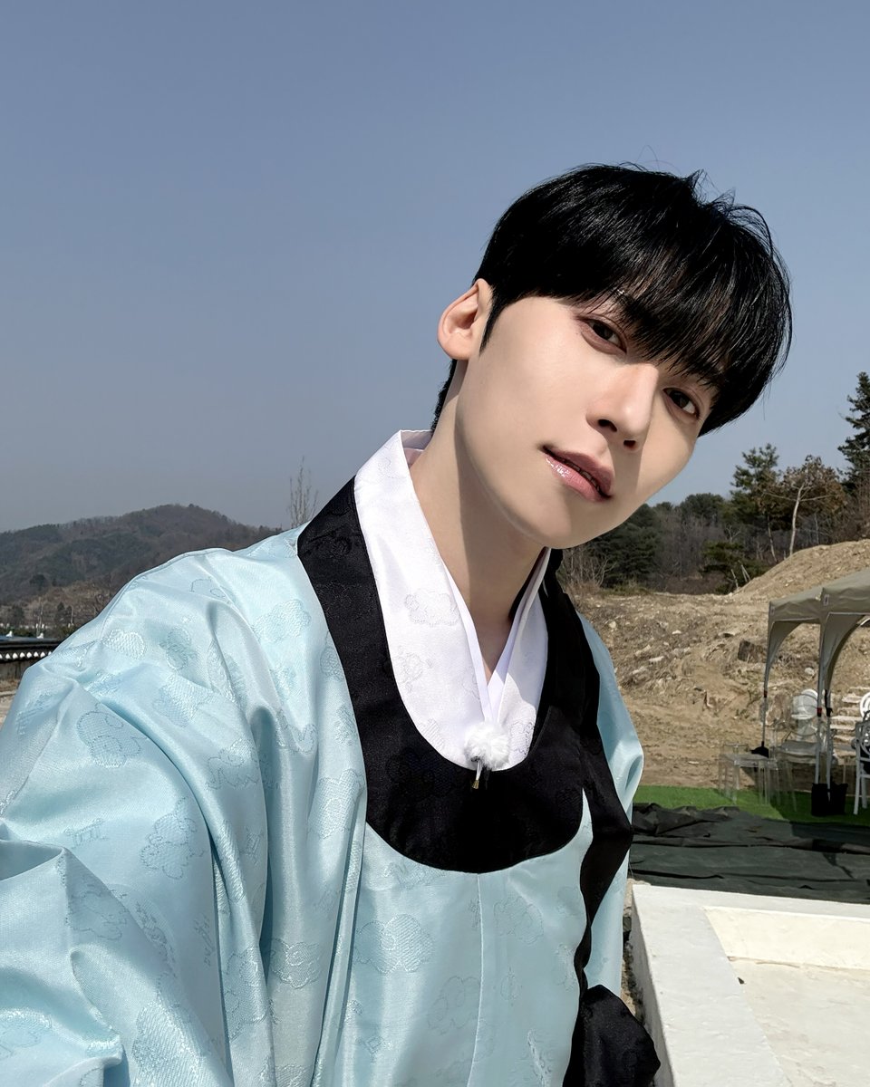 ONEUS tweet media