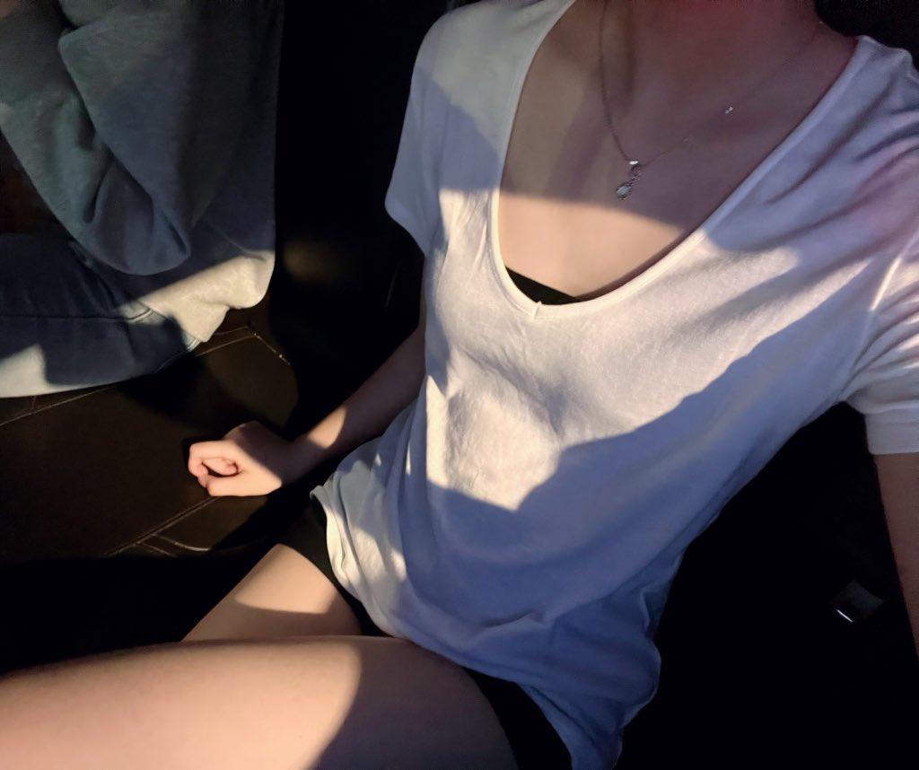 缠绕我脸上悲伤应该如何卸妆 tweet media