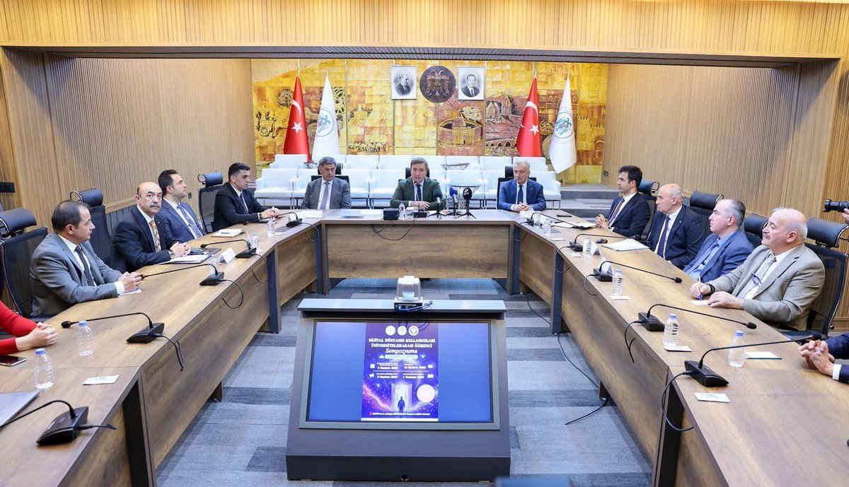 Erzincan Binali Yıldırım Üniversitesi tweet media