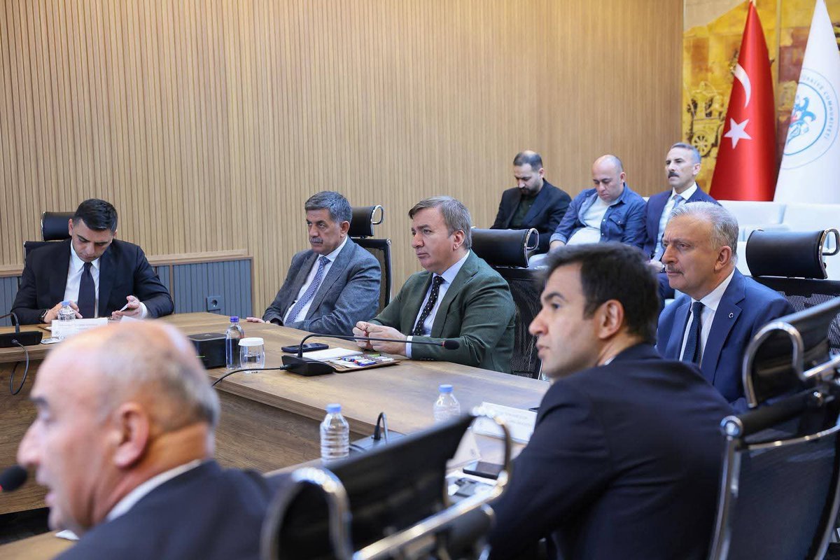 Erzincan Binali Yıldırım Üniversitesi tweet media