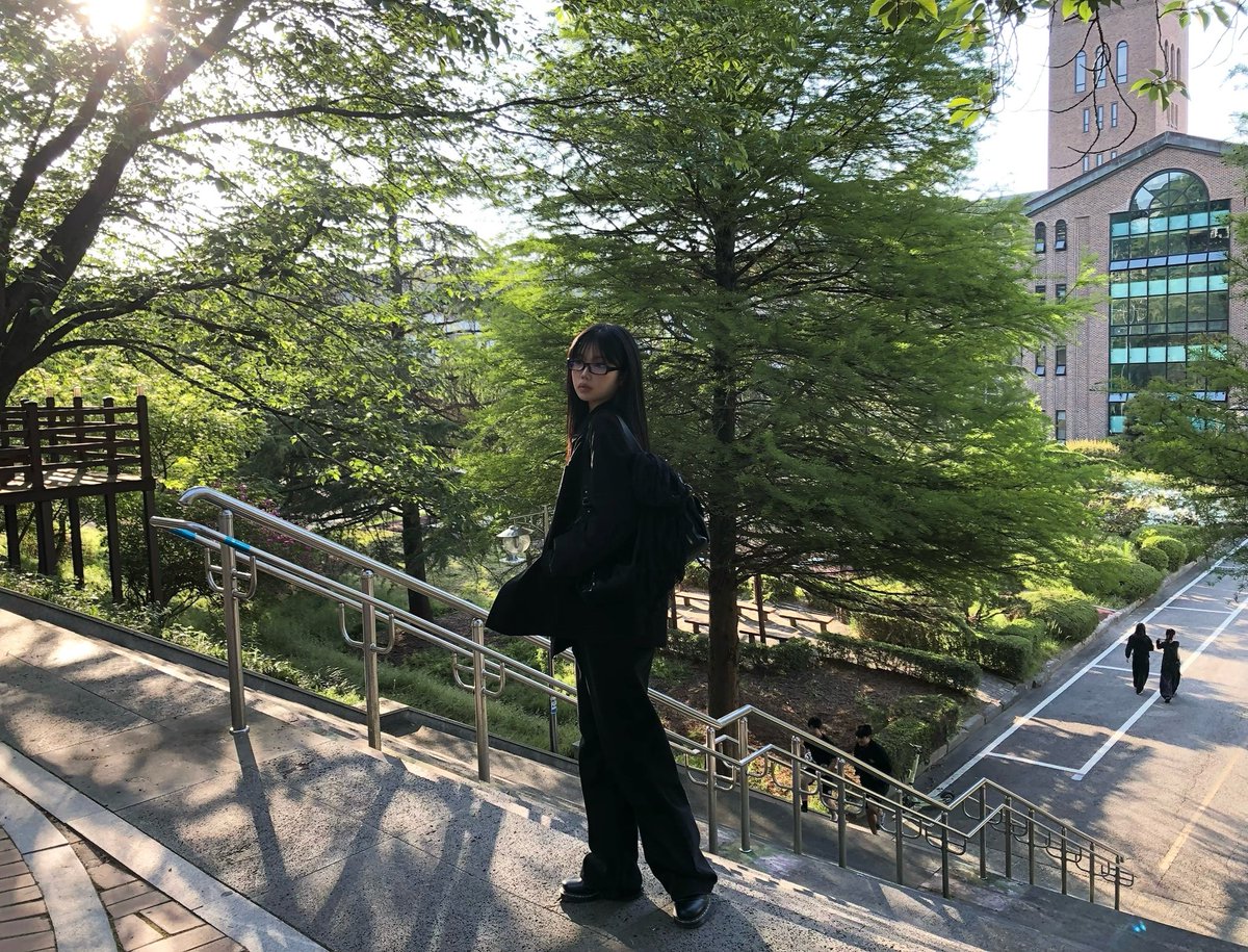 seoryunn's tweet photo. https://t.co/69zZ3s8x8Q