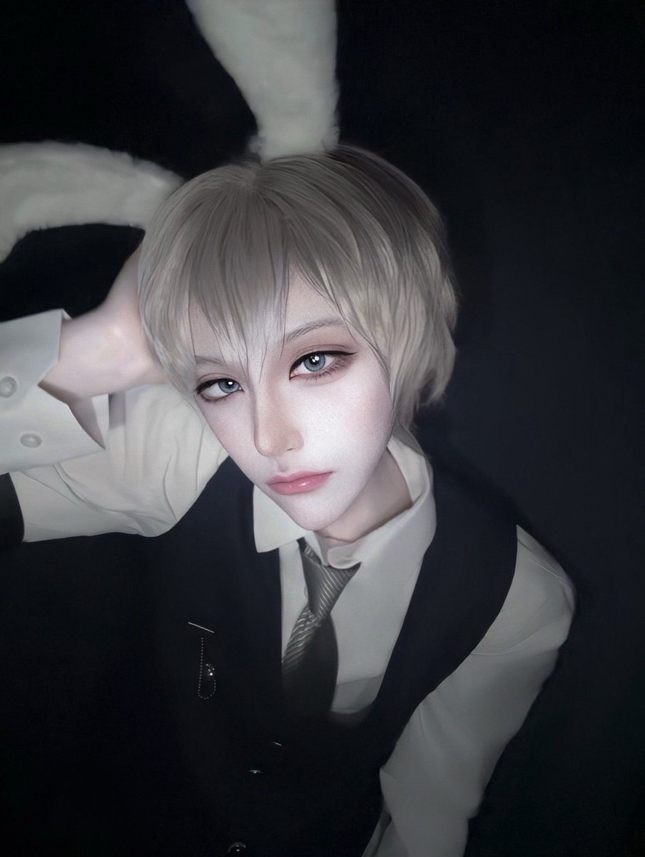 リン tweet media