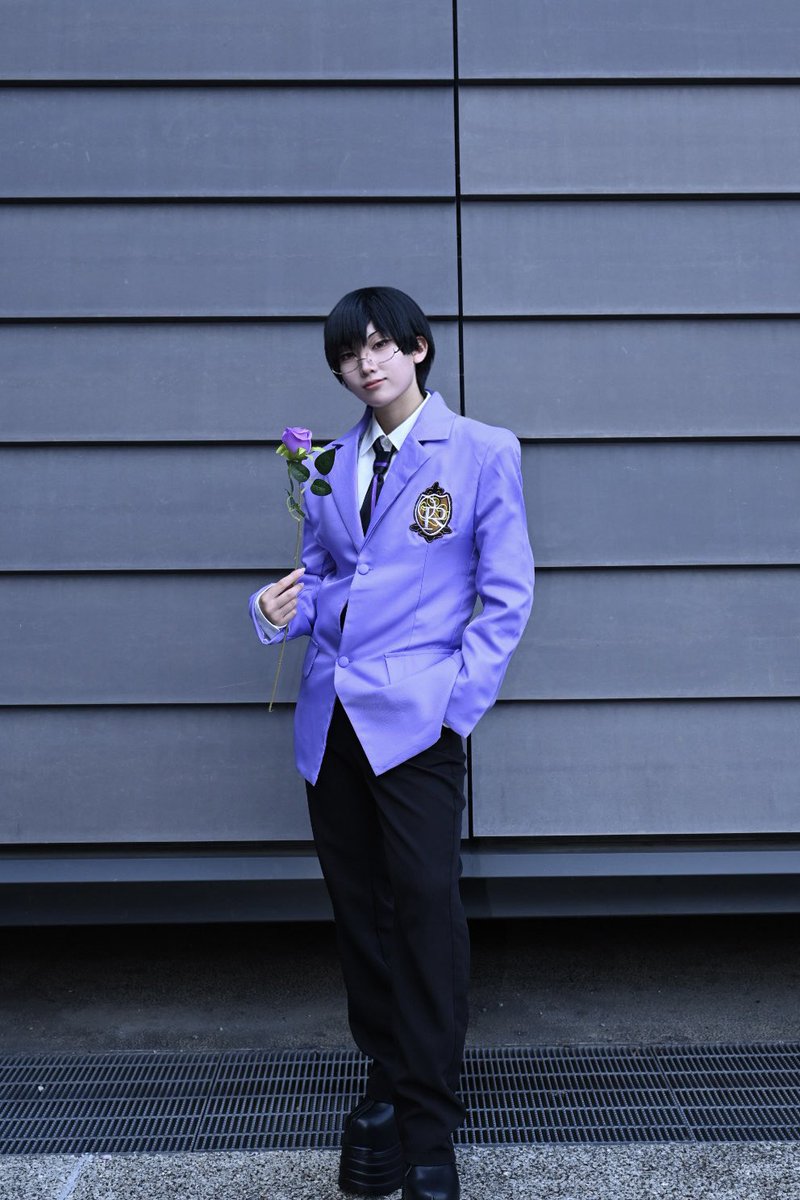 nanayu_prairie_'s tweet photo. ⚠️Cosplay⚠️

桜蘭高校ホスト部  ／  鳳鏡夜

______________________________

                       影のキング
______________________________

 #くままふ  #熊MAF https://t.co/AQ8z2yNfeL