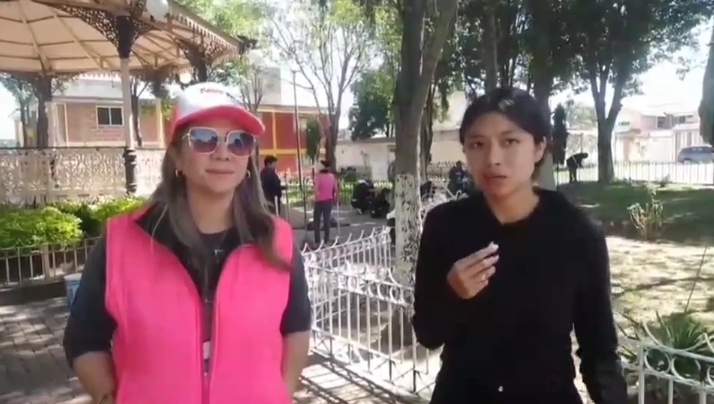 MetropoliTlax's tweet photo. Encabeza Norma Figueroa León arduos trabajos de limpieza y mantenimiento en Parques de Loma Bonita #Tlaxcala 
https://t.co/jgemsQiBQM https://t.co/eOLMFPddVS