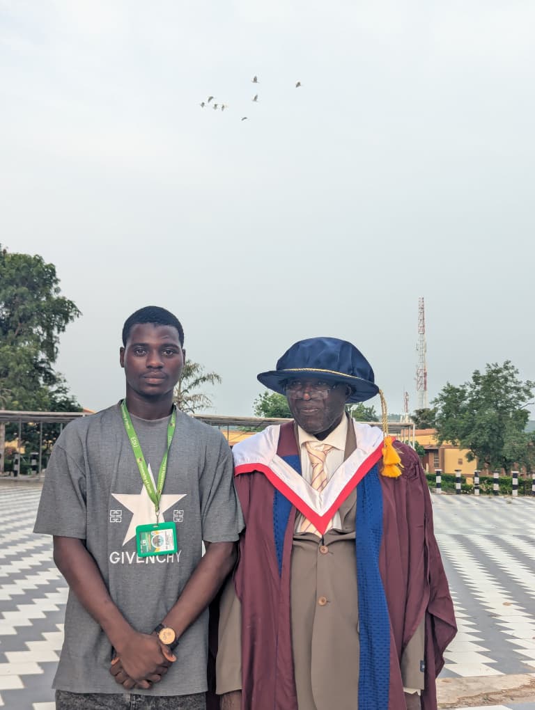 GegeLizzie's tweet photo. So motivating to see my lecturer reach the top. Definitely a "road to my own professorship" kind of day. (Prof. Elizabeth Gege 😌)

Upward and onward! 🚀🎓#Education #Biology #UniversityOfIlorin #ProfessionalGrowth #AcademicExcellence https://t.co/hki9d5UBZl