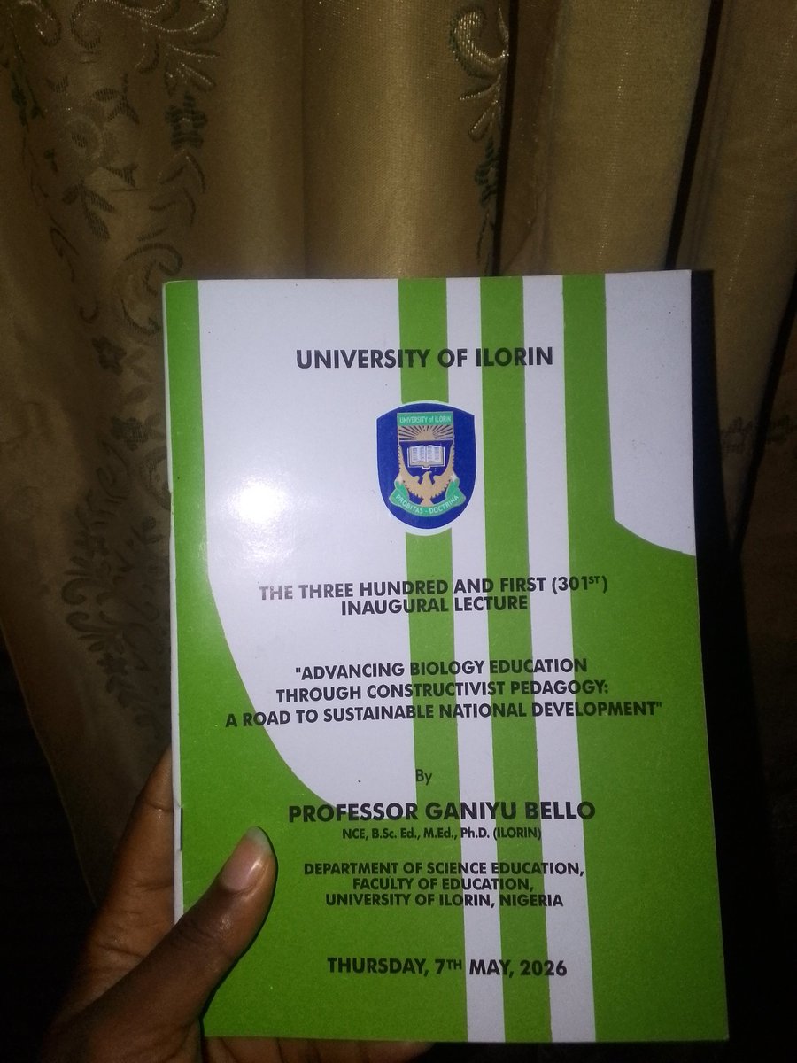 GegeLizzie's tweet photo. So motivating to see my lecturer reach the top. Definitely a "road to my own professorship" kind of day. (Prof. Elizabeth Gege 😌)

Upward and onward! 🚀🎓#Education #Biology #UniversityOfIlorin #ProfessionalGrowth #AcademicExcellence https://t.co/hki9d5UBZl