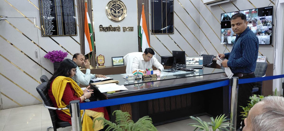 DM Hathras tweet media