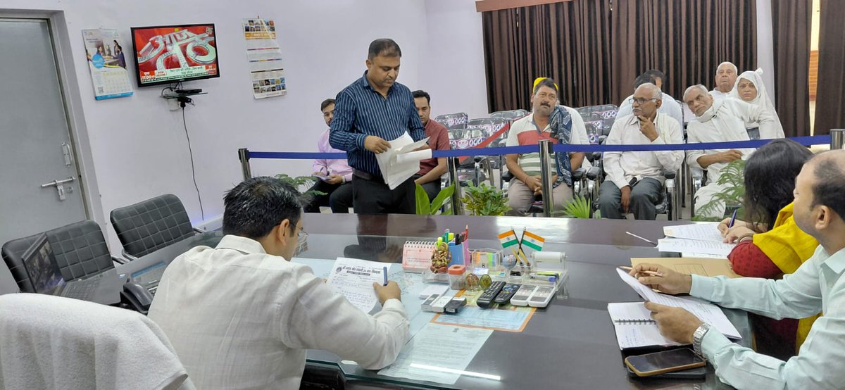 DM Hathras tweet media