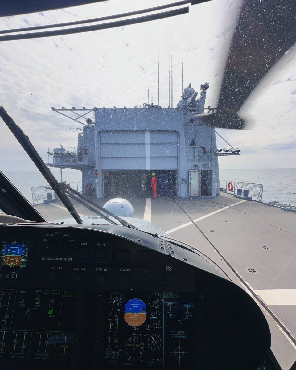 815 Naval Air Squadron tweet media