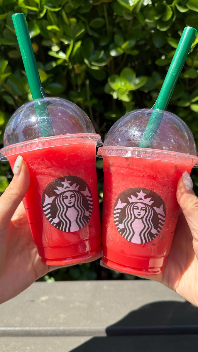 釜山で夏に露天とかでスイカジュース売り始めるのを思い出した🍉