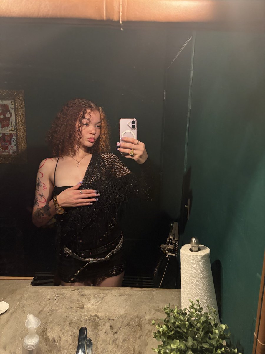 Goddess Rennn tweet media