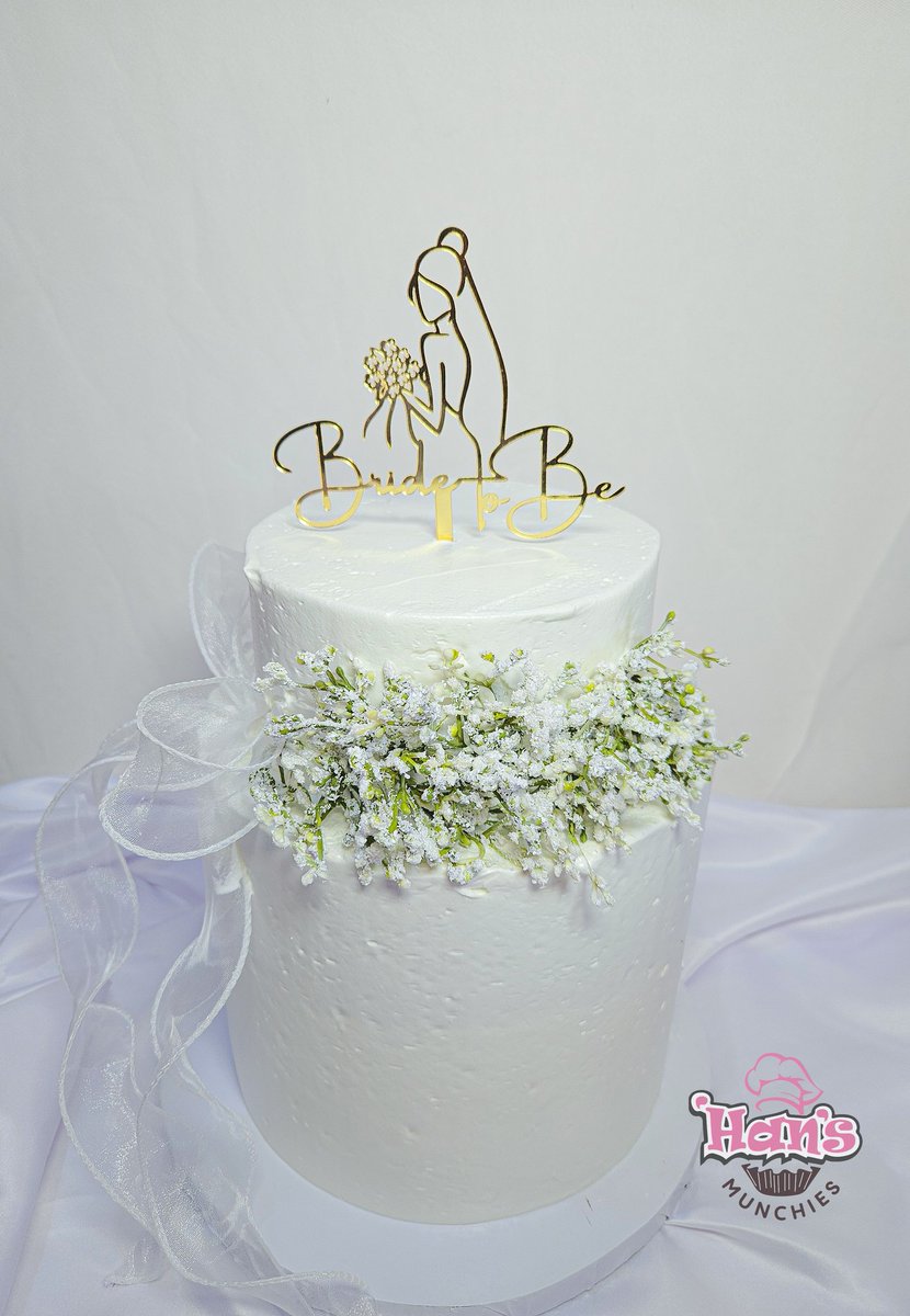 HansMunchies's tweet photo. 8" 3 layers / 6" 1 layer
Vanilla and chocolate cake
Swiss meringue buttercream 

For a gorgeous bride-to-be💐

A minimum of 72hrs Preorder.

Available in gluten-free, sugar-free, and vegan options 

Click on our WhatsApp link in bio to order ✨️ https://t.co/m2HmNUfMa3