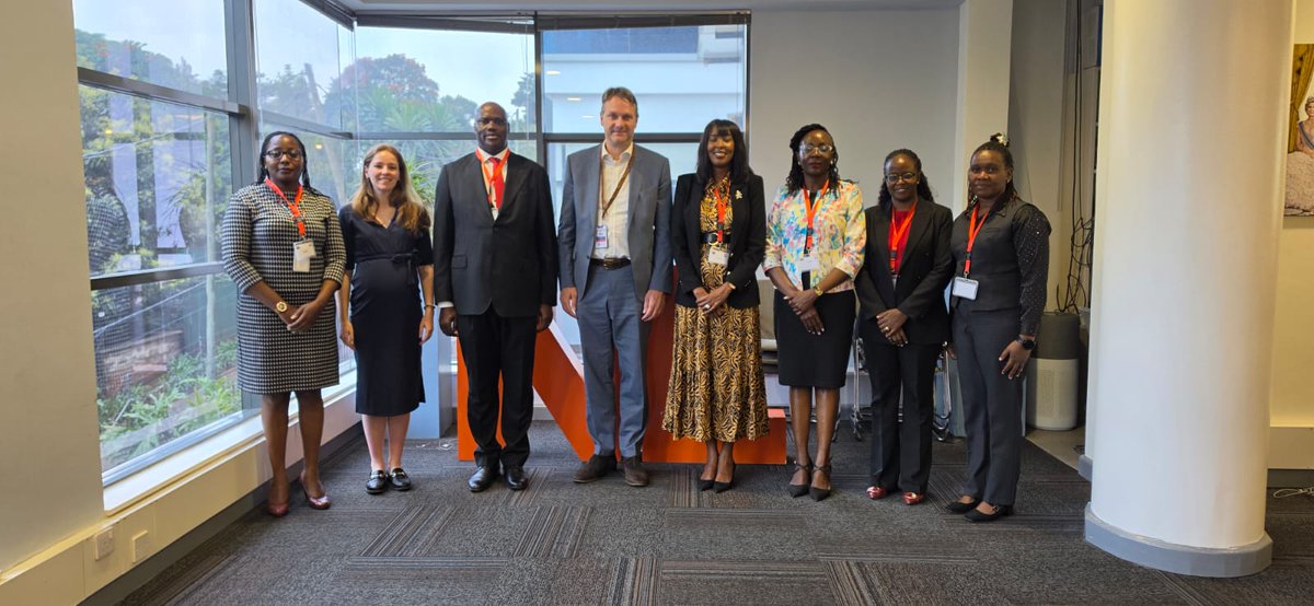 KenyasOmbudsman's tweet photo. The Commission Chairperson, Mr. Charles Dulo, EBS, accompanied by the Commission Vice Chairperson and Commissioner in Charge of Access to Information @Djemator  on Thursday, 7 May 2025, paid a courtesy visit to H.E. Mr. Henk Jan Bakker, Ambassador of the @NLinKenya. https://t.co/urX9NM9nN5